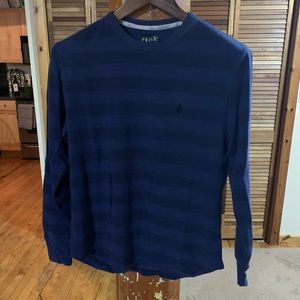 Volcom blue and navy thermal